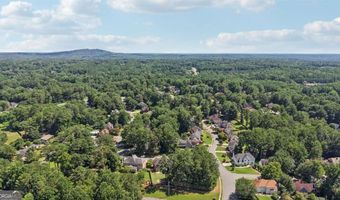 1496 Fallsbrook, Acworth, GA 30101