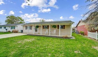 135 Kraft Dr, Ashville, OH 43103