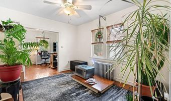 33 E GLOUCESTER Pike, Barrington, NJ 08007