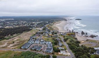 1313 VILLAGE Loop, Bandon, OR 97411