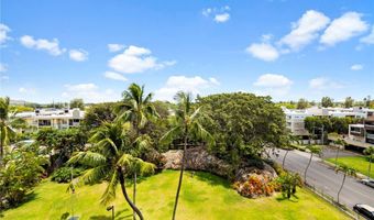 322 Aoloa St 603, Kailua, HI 96734