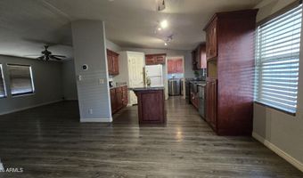 2200 N Delaware Dr 32, Apache Junction, AZ 85120