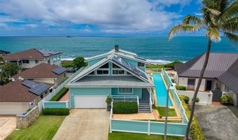 586 Kaimalino St, Kailua, HI 96734