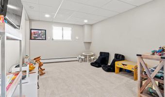 62 Hooksett Rd, Auburn, NH 03032