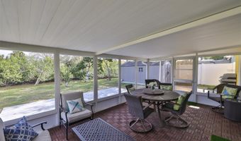 128 LOOKOUT Dr, Apollo Beach, FL 33572