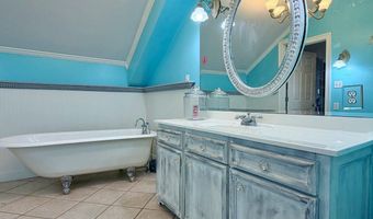 600 Techeview Dr, Berwick, LA 70342