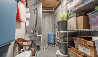 16032 Farm Road 1212, Aurora, MO 65605