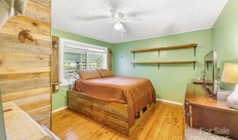 127 Jonestown Rd, Asheville, NC 28804