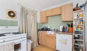 64 Chestnut Ave, Cranston, RI 02920