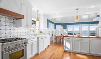 71 Sunset Ln, Barnstable, MA 02630