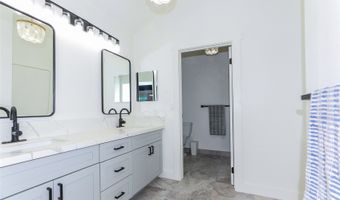 1614 Paukiki St, Kailua, HI 96734