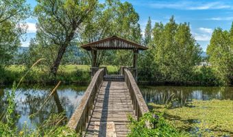 210 Rusho Ln, Blanchard, ID 83804