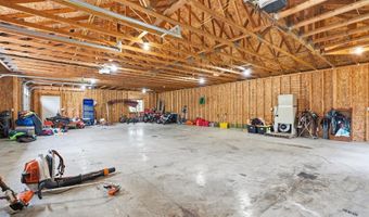 1200 N Hickory Ln, Angola, IN 46703
