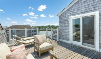 31 Coddington Wharf 24, Newport, RI 02840