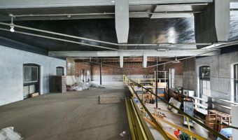 419 2nd St, Aurora, IN 47001