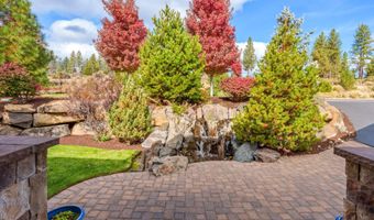 2885 NW Perlette Ln, Bend, OR 97703
