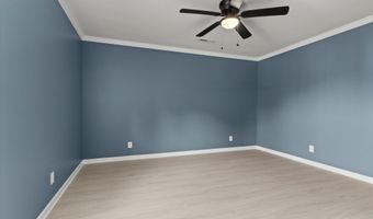 53 Sand Rock Ln, Albertville, AL 35950