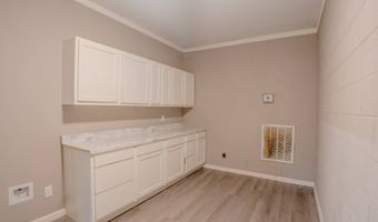 835 E Lincoln Rd, Alcoa, TN 37701