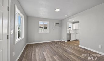 119 Holly St, Caldwell, ID 83605