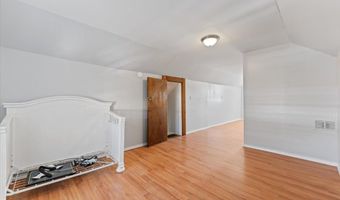 26 E 28TH St, Bayonne, NJ 07002