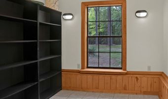 15 Larry Ln, Batesville, MS 38606