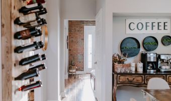 992 S 22nd St, Columbus, OH 43206