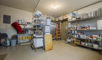 1 W Main St, Albion, IL 62806