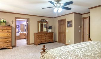 1501 S Weimar St, Appleton, WI 54915