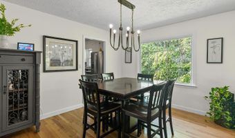 1604 Avondale Dr, Altavista, VA 24517