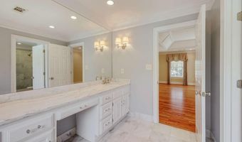 150 Walton Creek Rd, Athens, GA 30607