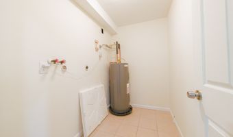 8 Rose Ln 24-11, Danbury, CT 06811