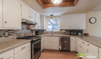 5570 Greybull Hwy, Cody, WY 82414