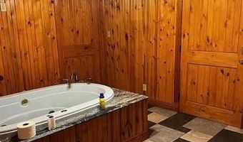 311 E A St, Atoka, OK 74525