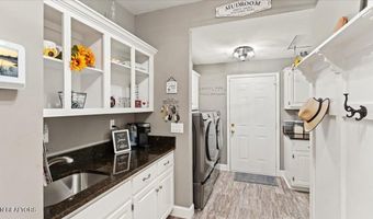 1411 Wood Creek Dr, Athens, TN 37303