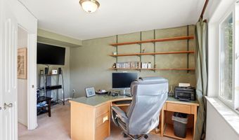 9061 Little Brook St, Anchorage, AK 99507
