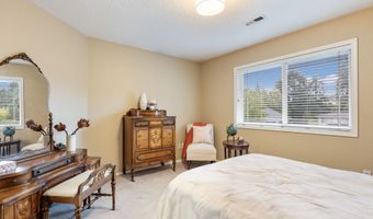 6295 SW TILLAMOOK Pl, Beaverton, OR 97007