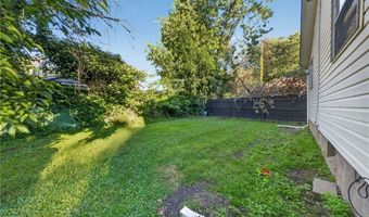 1095 Saint Michaels Ave, Akron, OH 44320