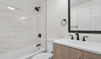 3 Marion St, Bristol, CT 06010