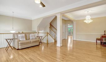 4694 HELEN WINTER Ter, Alexandria, VA 22312