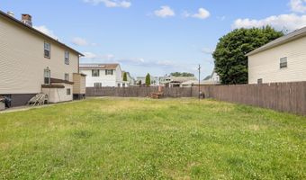 485 Hallett St, Bridgeport, CT 06608