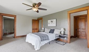 2955 245th St, Ainsworth, IA 52201