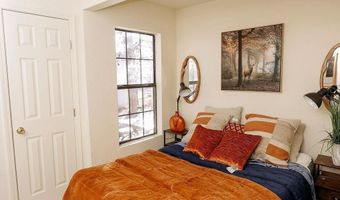 109 N Tenth St, Carlsbad, NM 88220