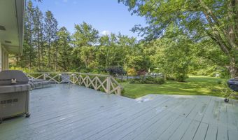 214 Whitfield Rd, Accord, NY 12404