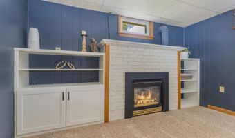 1011 NE 11th Ave, Aberdeen, SD 57401