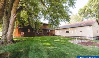 2105 N St St, Aurora, NE 68818
