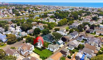 423 Woodland Ave, Avon By The Sea, NJ 07717