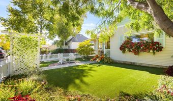927 5th St, Berthoud, CO 80513