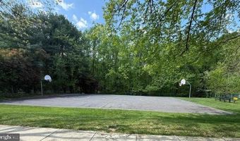 1294 DOUBLEDAY Dr, Arnold, MD 21012