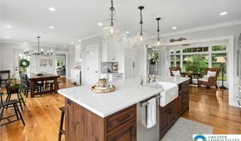 2458 Riverbend Rd, Allentown, PA 18103