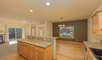 20000 Sorrento Pl, Bend, OR 97702